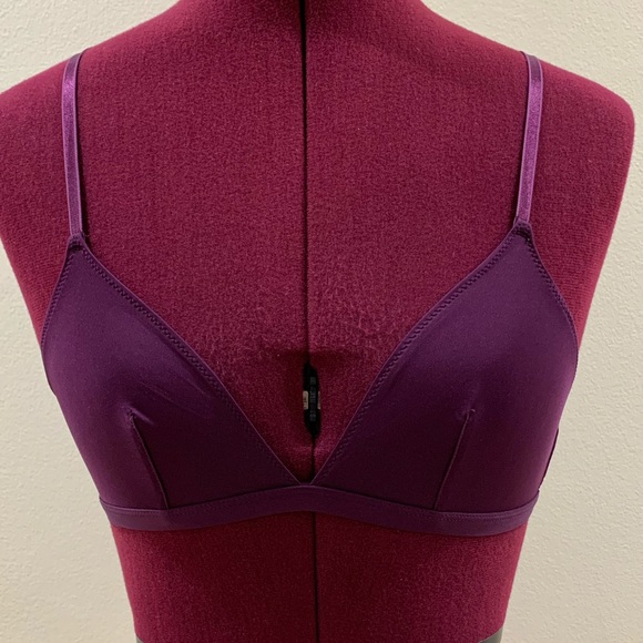 Set of 2 H&M triangle bralettes - Picture 5 of 7